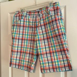 Callaway women’s golf shorts